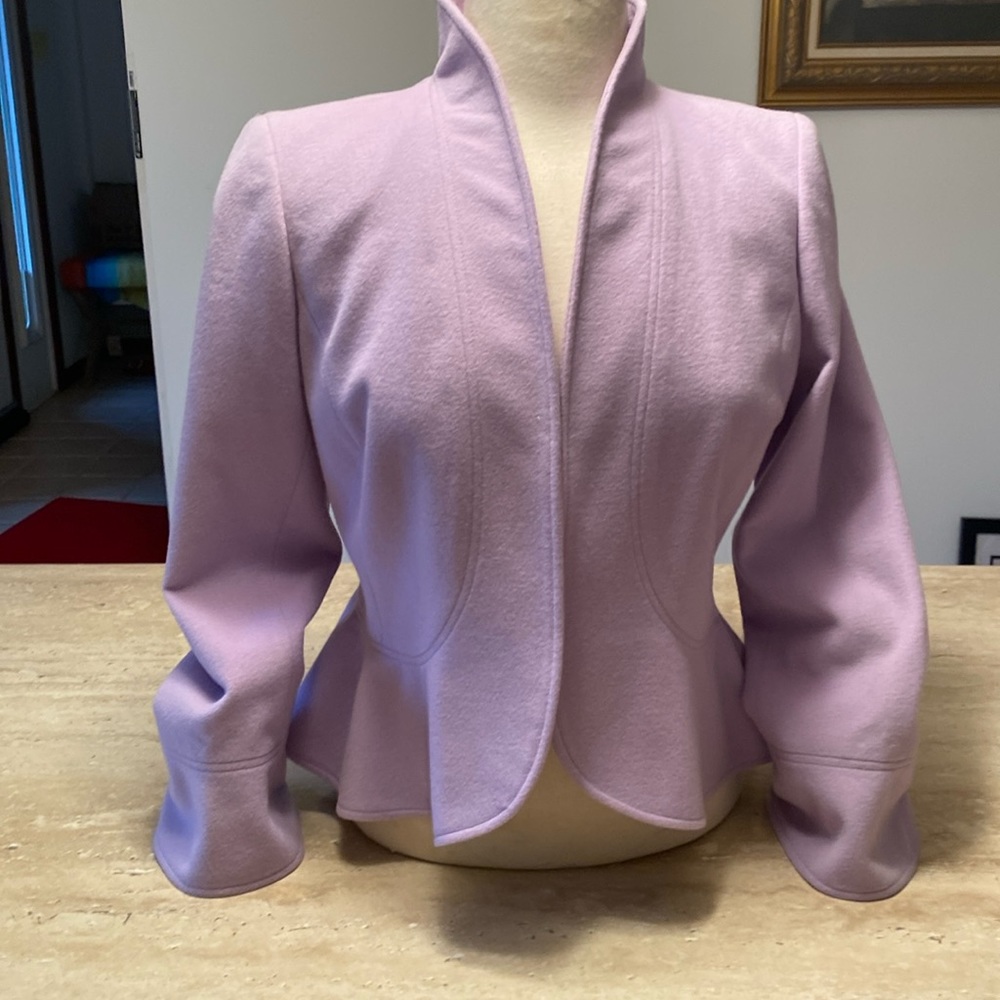 Ellen, Tracy, excellent condition, light, purple, measurements in photos below - Picture 1 of 8